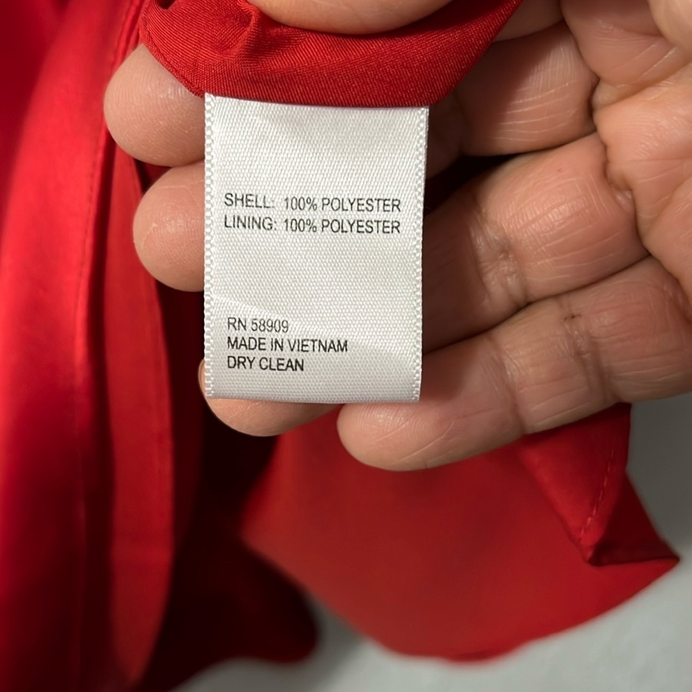 New dress red - Picture 3 of 8